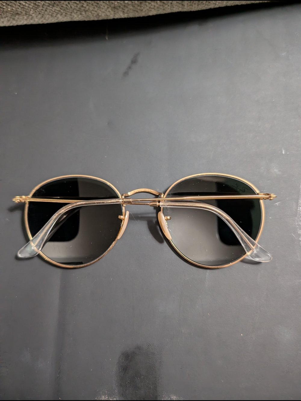 Ray-Ban Round Metal Sunglasses in Gold - Picture 2 of 7